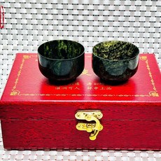 酒泉夜光杯 變色杯子 祁連玉 墨玉茶杯 酒杯 敦煌旅遊紀念品, 1個, 黑色略透光2只杯子