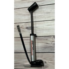 BETO 鋁合金迷你立地鎖式軟管打氣筒 附氣壓表 120psi 美嘴專用 台灣製, 1個
