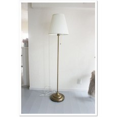 IKEA ÅRSTID 落地燈, 黃銅/白 ÅRSTID落地燈 不含燈泡