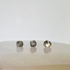 FRAVO法寶水晶 哥倫比亞 十字雙晶黃鐵礦 風水擺件 (已鑑定), 3入組 約1-2g (隨機出貨)