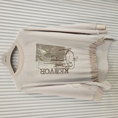 트리아나 트리아나 소고 라운드넥 프린트블라우스AJ3BA14 (P003314059)