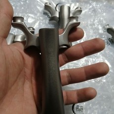 440C不銹鋼降龍扁皮筋飛虎彈弓大力, 1個, 鋁柄降龍80弓門,裸弓帶格圈