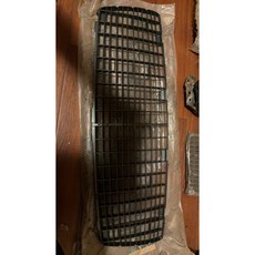 SFF雙B賣場 BENZ W140 水柵網 (料號: 1408880123) 提升車頭美觀，保護水箱, 1個