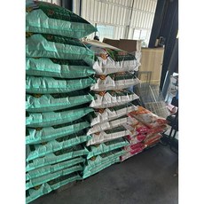 鳳君商行 小飛龍 鴿子營養綜合飼料 養鴿/賽鴿 分裝包哦!, 1個, 2公斤裝,超過五公斤請分開下單，或選擇宅配喔!