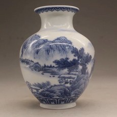 青花山水圓肚瓶, 如圖所示
