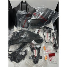 KRV MOTO版 車牌上移套件 含反光片 (不含牌照燈/方向燈/螺絲), 1個