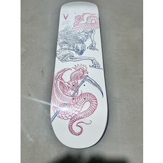 Antiz 滑板板面 8.125 尺寸 附贈同品牌進口砂紙 全新未拆封, 如圖所示, 1個