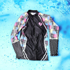 쥬얼포레 패드있는 루즈핏 래쉬가드 래시가드 여성용 물놀이 수영복 상의