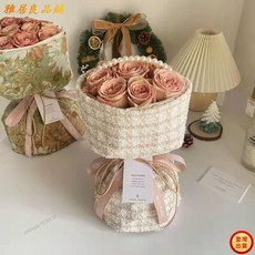 kun不凋謝花束送禮首選質感小香風永生花 情人節送禮 生日禮物 節日禮物 聖誕禮物, 山茶色19朵,尺寸在詳情裡