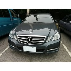 台灣之光 全新 W212 4D 09 10 11 12 13年 四門 大版款 亮黑 2線 大星 水箱罩 水柵 台灣製, 1個