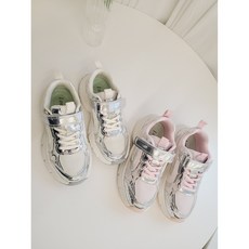 아이온미 아동 운동화 초경량 메쉬 벨크로 찍찍이 키즈 초등학생 남아 여아 공용 실버 콤비