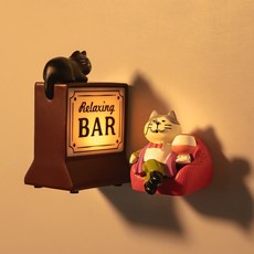 今日營業中創意日本酒吧冰箱貼磁貼仿真微縮酒瓶可愛貓人磁吸燈牌，趣味冰箱裝飾，廚房創意小物, 酒吧燈+男貓+沙發