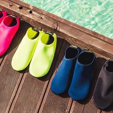 TRNS LUX 아쿠아슈즈