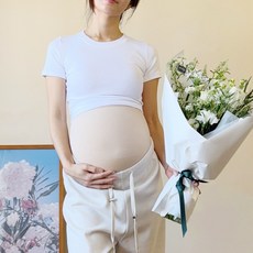 국내제작 임산부 만삭 촬영 주수 사진 크롭탑 라운드 반팔 모달 스판 크롭티 임산부 티셔츠 임부복