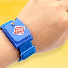 정전기 방지 팔찌 작업장