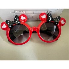 台灣現貨 F6 寶寶太陽眼鏡 愛心眼鏡 兒童眼鏡 蝴蝶結眼鏡 墨鏡 抗uv 時尚眼鏡 拍照眼鏡 遮陽眼鏡 寶寶配件
