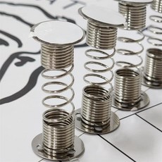 별별마켓 오뚝이 스프링 차량용