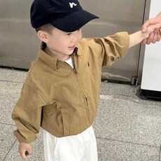 男童洋氣潮酷翻領拉鏈上衣與百搭早秋褲子套裝