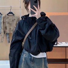 YIHOO壹禾 雙拉鏈連帽風衣外套 短款立領衝鋒衣 秋季戶外運動休閒女外套