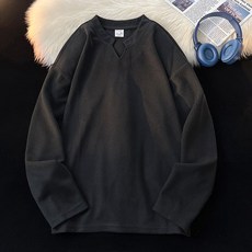 肌理感小V領長袖男款寬鬆休閒打底衫