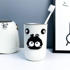 可愛煤球貼片牙刷杯 304不鏽鋼卡通情侶漱口杯 簡約創意牙刷收納杯, 【白色煤球杯+2m豆】, 1個
