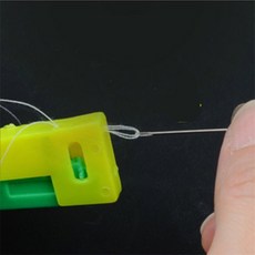 currendy 1P 바늘구멍꿰기 바늘실끼우개