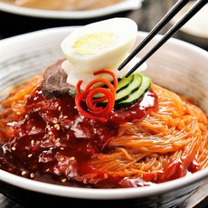 청년상점 탱글탱글 새콤달콤 생쫄면, 생쫄면 10인분+쫄면양념장 10개, 1kg