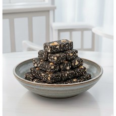 GSF 黑芝麻花生糖，香脆可口，獨立包裝，傳統工藝製作，健康零食首選, 250g, 1個