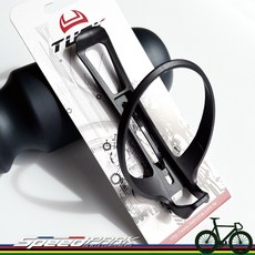 TUSK 超輕量尼龍碳纖水壺架 17g 附螺絲 方便抽取 小車架/公路車推薦 輕量化極簡風, 1個