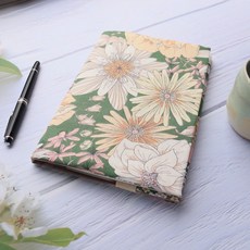 【綻放-綠】日本進口布料 布書衣 書套 可調式 A6 A5 B6 50K 25K 32K 20K 16K, 1個