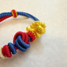 儒家寶寶 純金9999 黃金手繩/手鍊，9999純金，大馬圖案，紅藍撞色粗繩，彌月/滿月/抓周禮