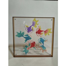 皮影 牛皮雕刻 金魚五魚圖 35x35cm 畫框, 如圖所示, 1個