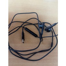 有線耳機 USB-C 帶麥, 如圖所示, 詳情頁內介紹