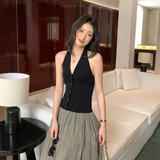 투니스 여성 브이넥 버튼 슬림핏 홀터넥 나시