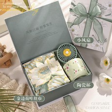 母親節禮物推薦：送長輩時尚絲巾禮盒，實用生日禮品，媽媽婆婆最愛, 金邊荷葉絲巾+陶瓷杯+風扇+禮盒, 1個