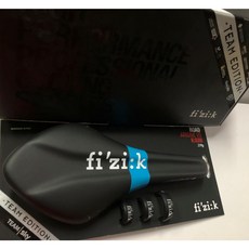 FIZIK ARIONE VERSUS K:IUM弓 TEAM 車隊版坐墊 矽膠套, 1個