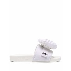 아디다스 아딜레트 로고 스트랩 슬라이더 샌들