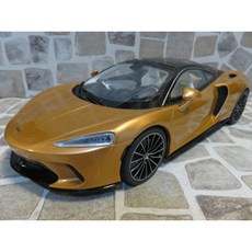 GT SPIRIT Mclaren GT 亮光銅色 交通工具模型, 1個