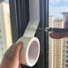 새로이 창문 틈새 바람막이 방수 다용도 방풍테이프 바람 소음 차단 10m 화이트, 3개