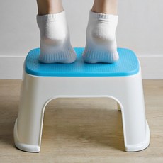 미끄럼방지 아기 디딤대 유아 화장실 계단 욕실 발디딤대 (소) 색상랜덤 1개, 옐로우핑크 랜덤