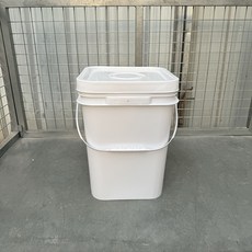 新品 發票含稅方形塑料桶帶蓋四方桶5/6/12/20/25陞大桶垃圾桶加厚全新料包裝桶釣魚桶食品級方形帶蓋水桶, 20陞白方桶塑料提手, 1個