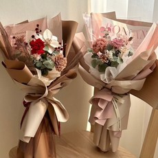 Floraflower 康乃馨永生花花束 - 微風含香 母親節禮物 粉色永生花 情人節禮物, 溫樓酒紅,花束+大品牌提袋