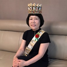 이벤트홀릭 반전 용돈 생일 왕관 파티 용품 부모님 생신 어버이날, 1개, 1.루비 세트(어깨띠 포함)