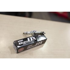 NGK 釕合金火星塞 XMAX 300 LMAR8ADX-9S - LMAR8A-9 強化點火, 1個, LMAR8ADX-9S 一顆