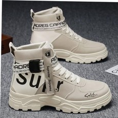 캐쥬얼아이템 레터링 포인트 스트랩 디테일 활용도 높은 남성 워커