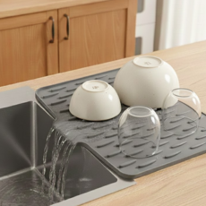 사또산다 경사 물빠짐 실리콘 식기 건조대, 1개, 그레이, 1단