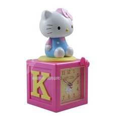 Sanrio Hello Kitty 搖擺公仔靜音貪睡鬧鐘 JM-E500KT, 藍粉色