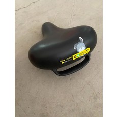通用單車車座, 如圖所示, 1個