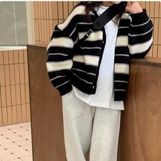 兒童條紋針織開衫外套，春秋款中厚毛衣，適合90-140cm兒童