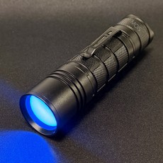 모이스 LED UV 줌기능탑재 고광량 자외선램프 365nm AAA건전지 사용 네일 경화 오염 형광물질 야광 탐지 반려동물 오줌 낚시찌 라이트, 1개
